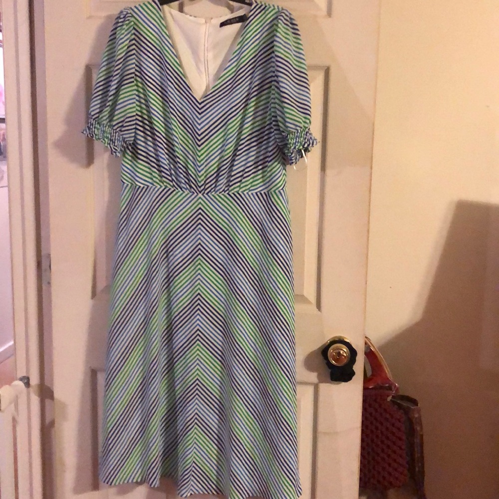 Women’s dress Lauren by Ralph Lauren size 12. Zip back. Navy, blue, green& white